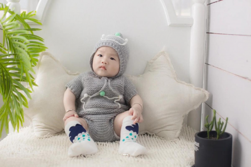 保亭宝宝几个月可以把尿